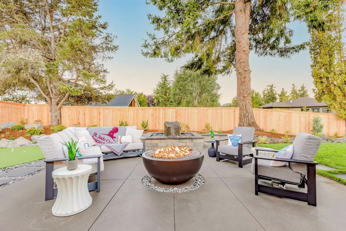 Custom luxury home at 11506 NW 41st Ct built by Marnella Homes in Vancouver, WA
