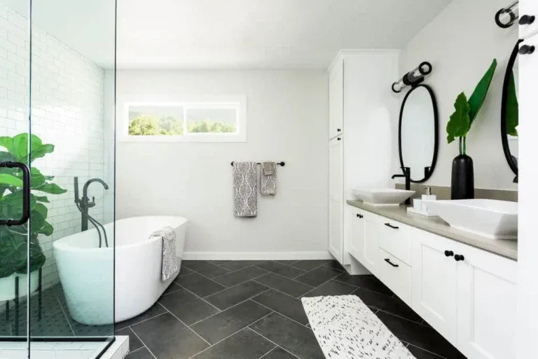 expert bathroom remodeling for a modern stylish look